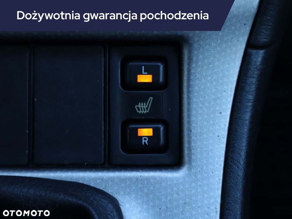 Toyota Corolla - 17