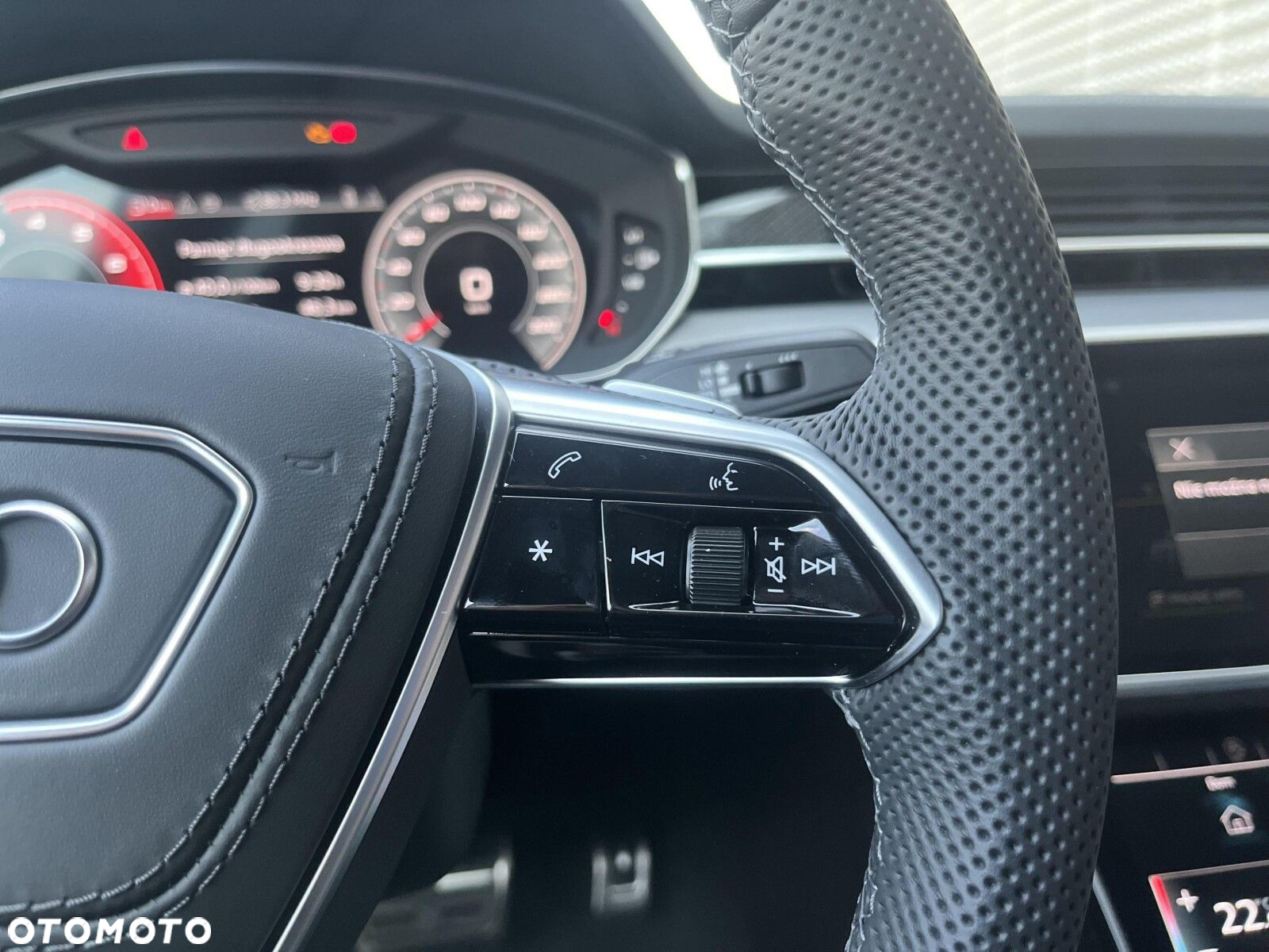 Audi S8 - 21