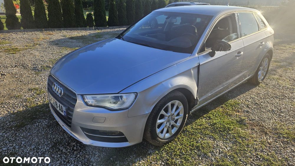 Audi A3 Sportback 1.6 TDI - 8