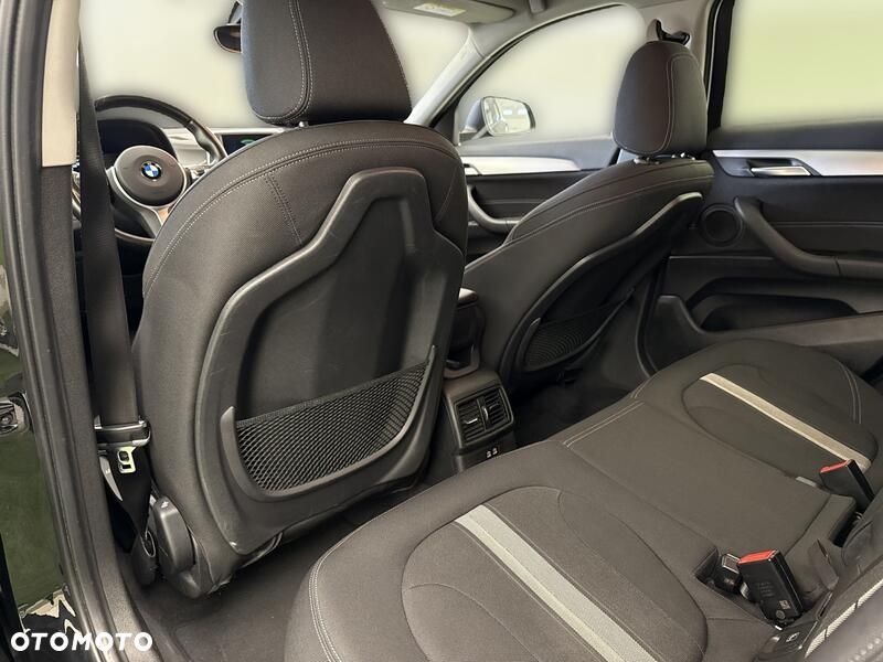 BMW X2 sDrive18i GPF - 17