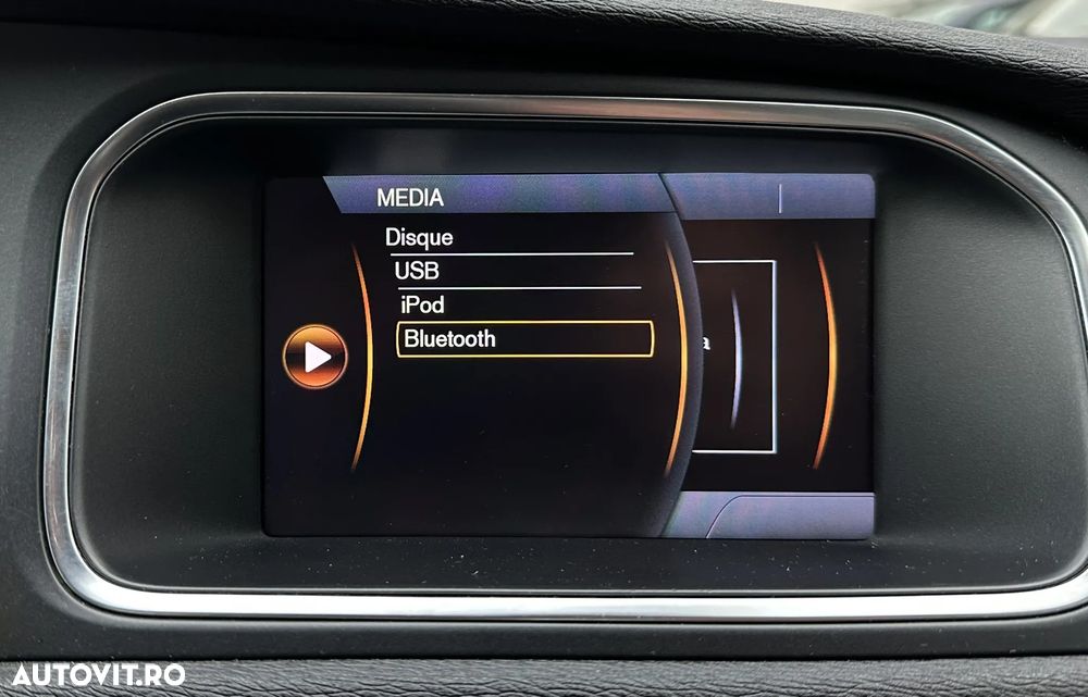 Volvo V40 - 16