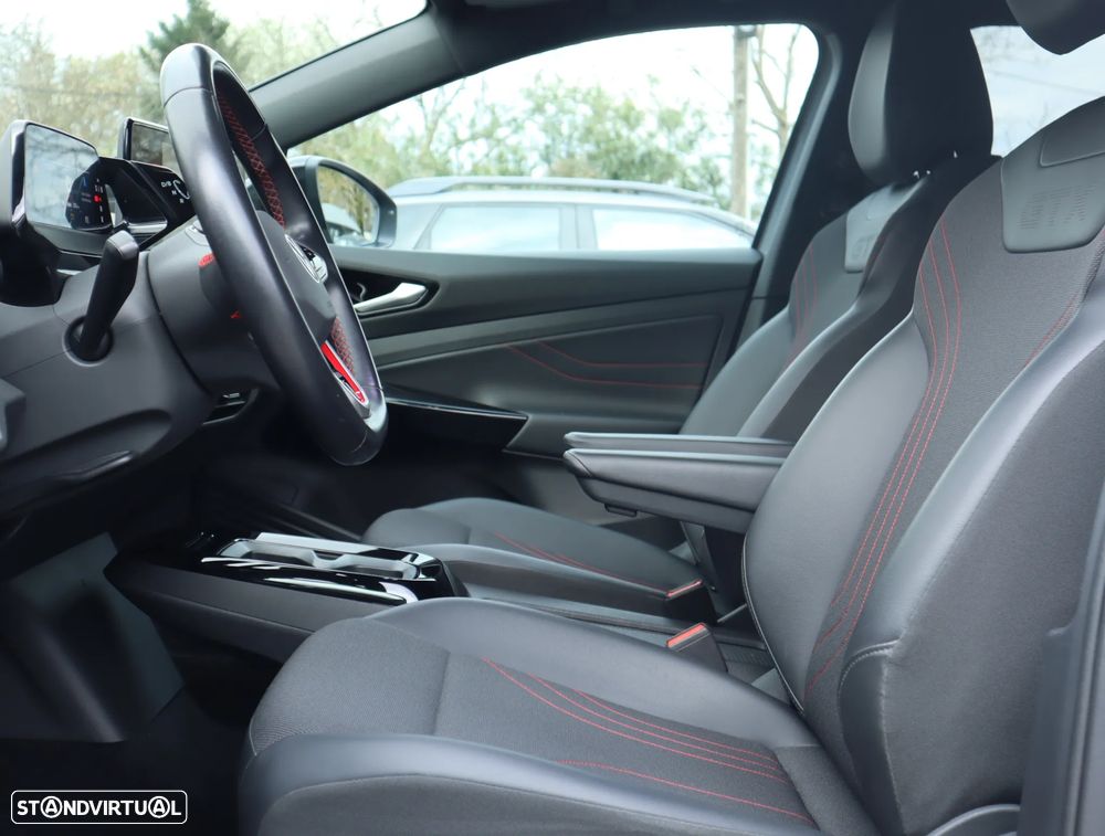 VW ID.4 4Motion GTX - 28