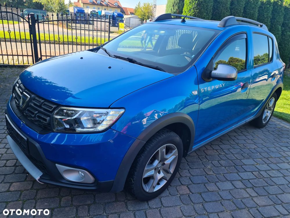 Dacia Sandero Stepway TCe 90 (S&S) Essential - 1