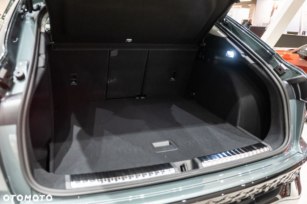 Audi Q3 Sportback - 9