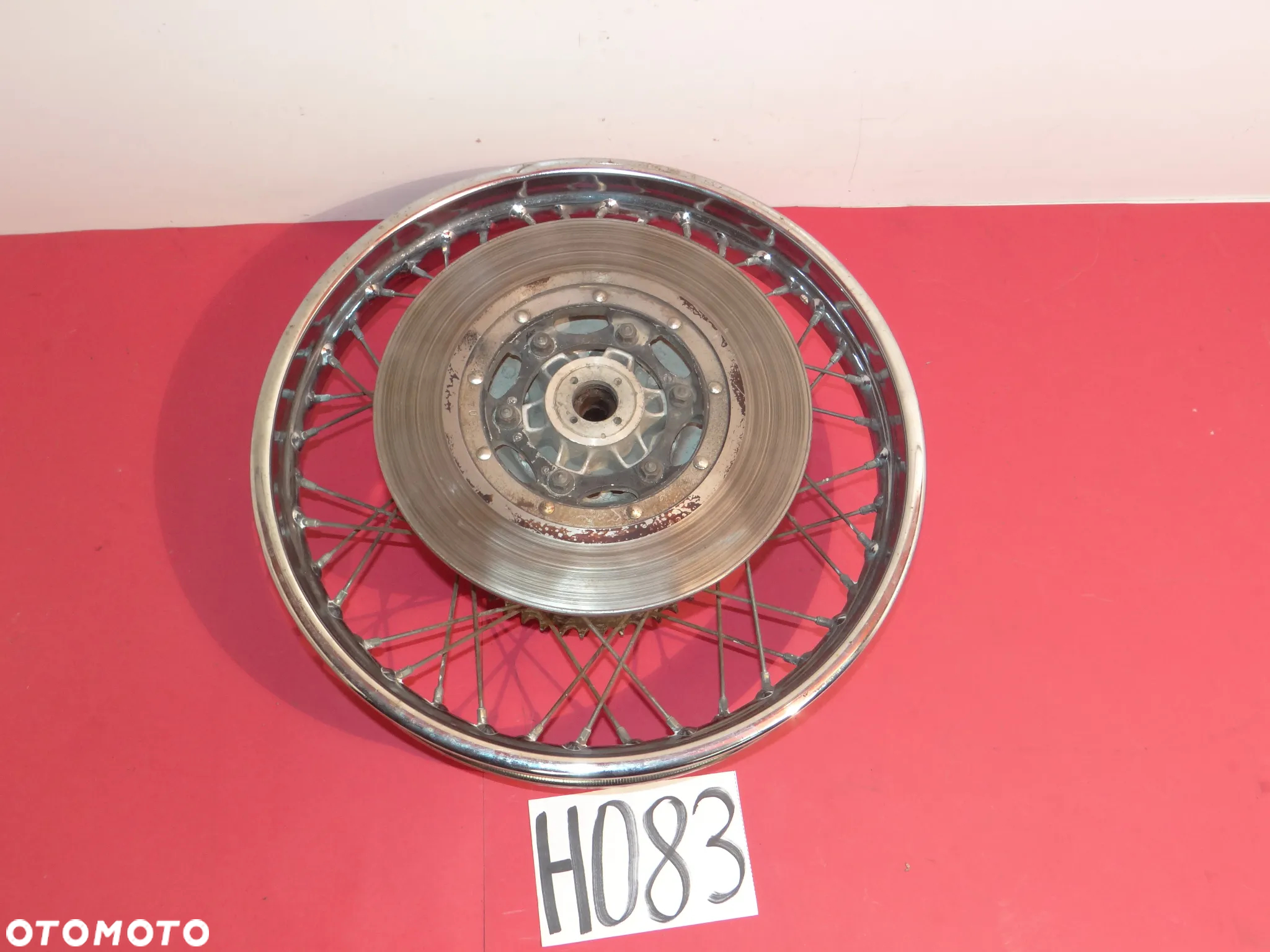 HONDA CB 750 FOUR SUPER SPORT FELGA KOŁO TYŁ TARCZA ZABIERAK ZĘBATKA  H083 - 17