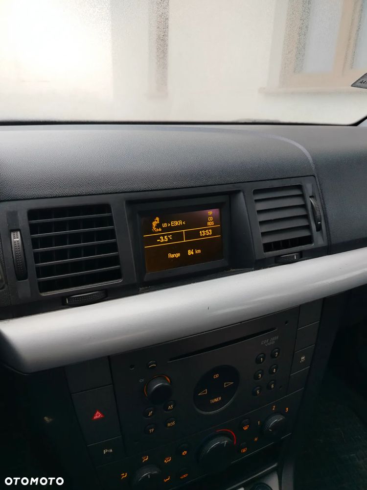 Opel Vectra 1.8 GTS - 4