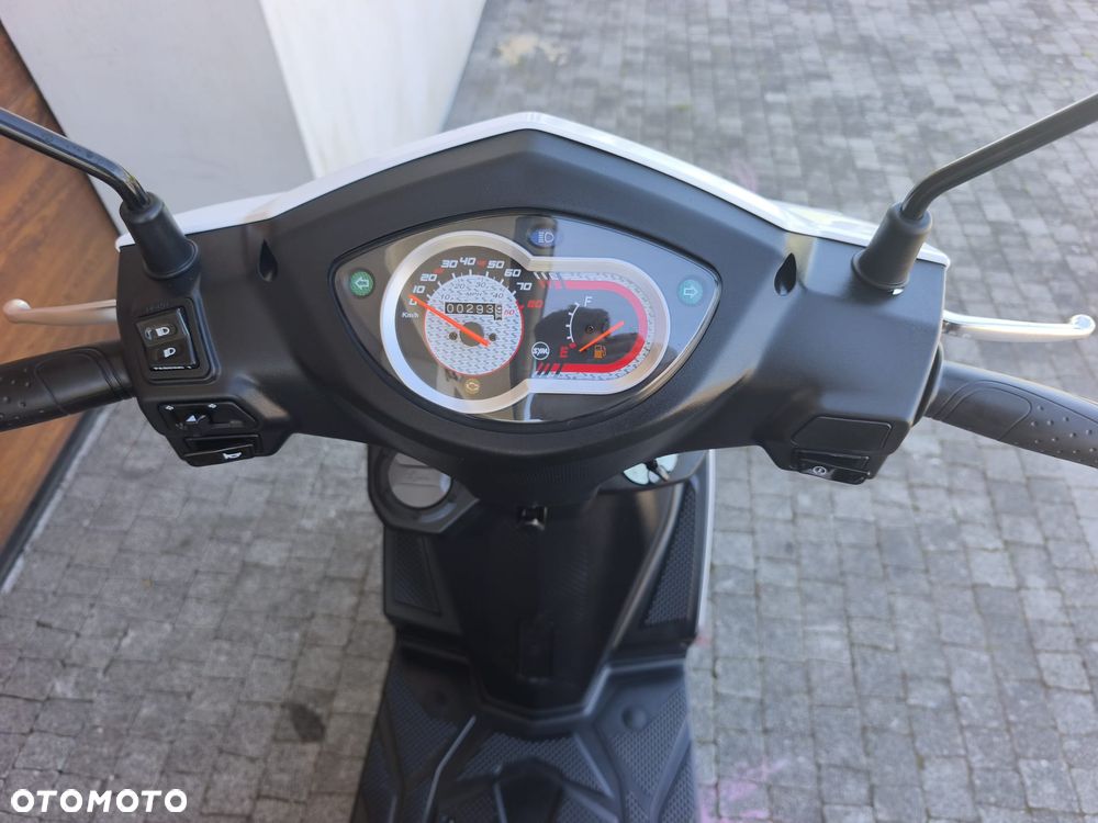 SYM Orbit - 10