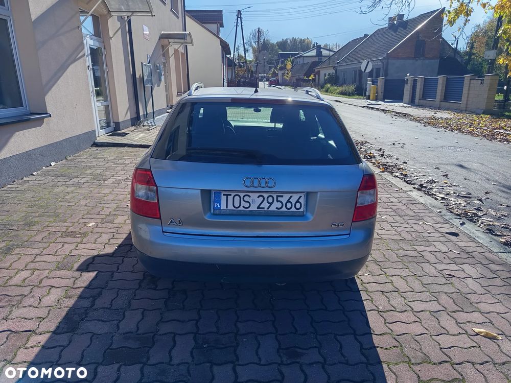 Audi A4 Avant - 4