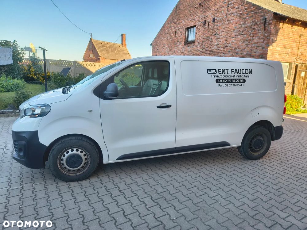 Peugeot Expert - 8