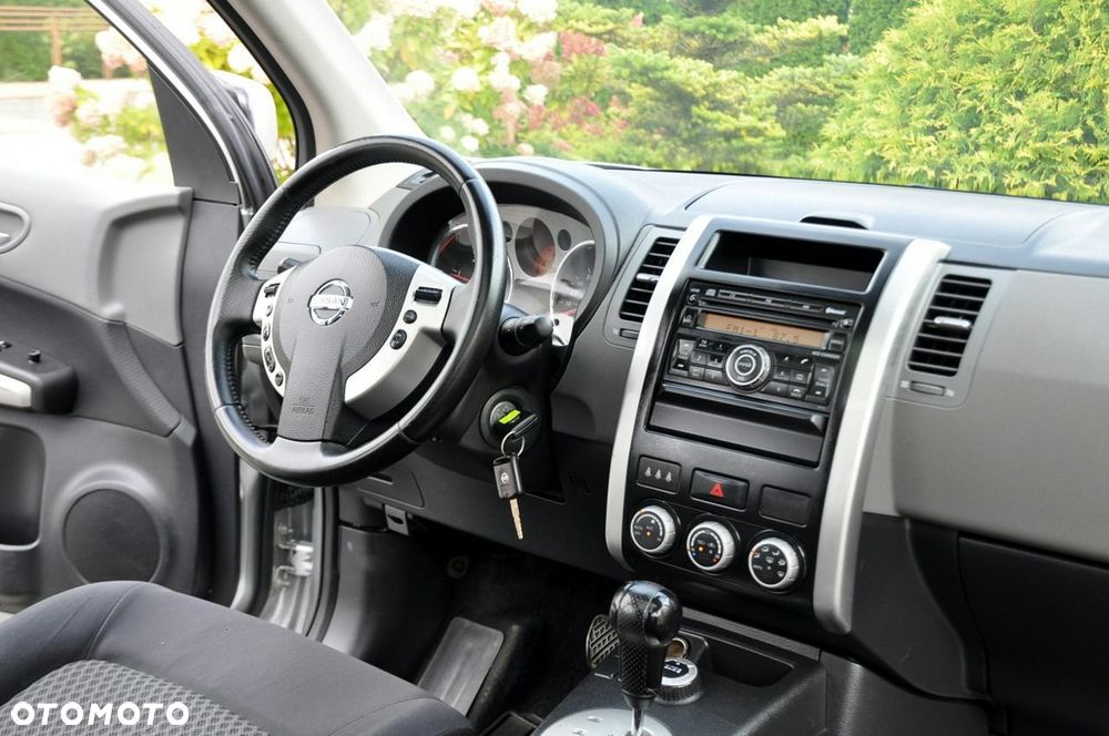 Nissan X-Trail - 25