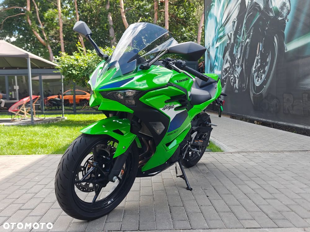 Kawasaki Ninja - 1