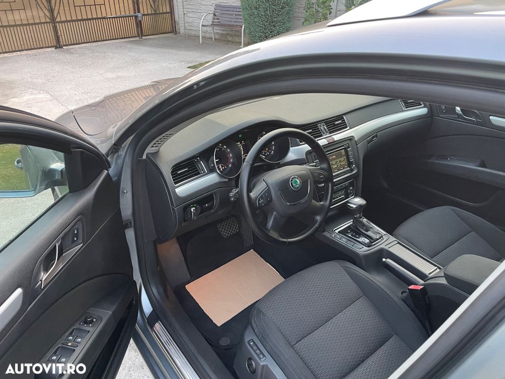 Skoda Superb - 16