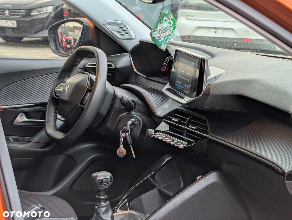 Peugeot 2008 PureTech 130 Allure Pack - 19