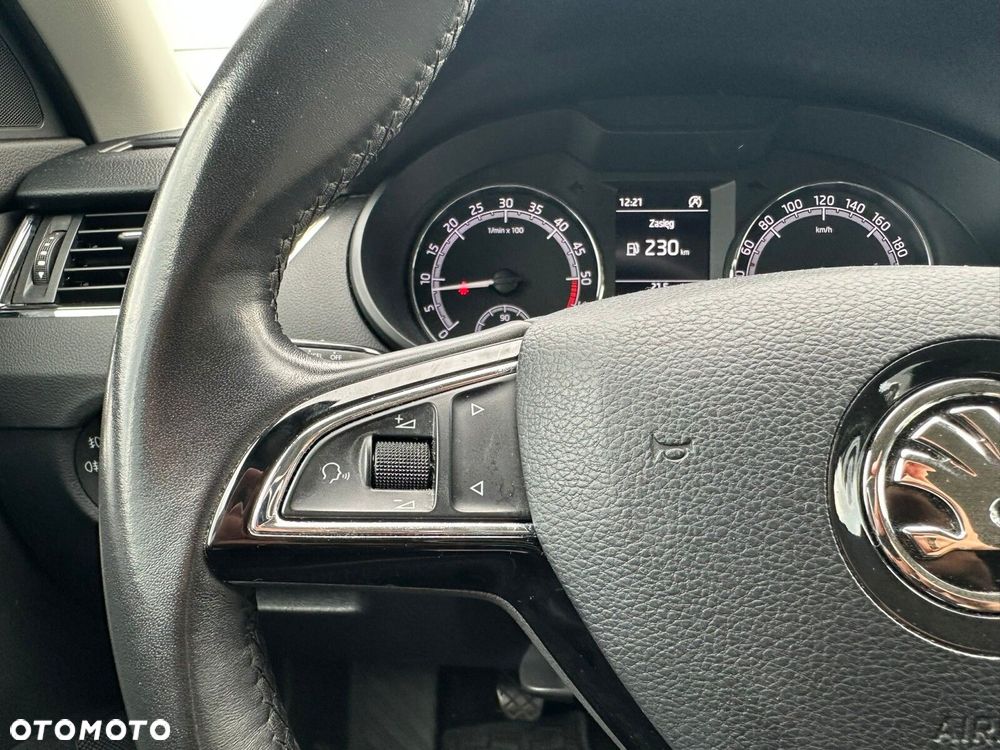 Skoda Octavia 1.6 TDI SCR Ambition - 17