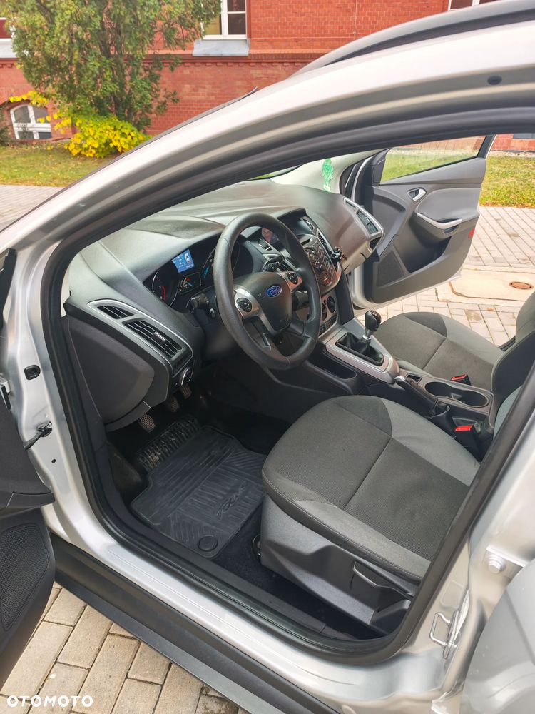 Ford Focus - 17