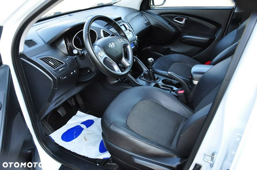 Hyundai ix35 - 30