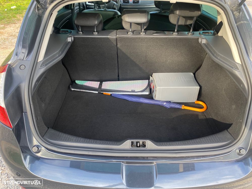 Renault Mégane 1.4 TCE Dynamique - 9