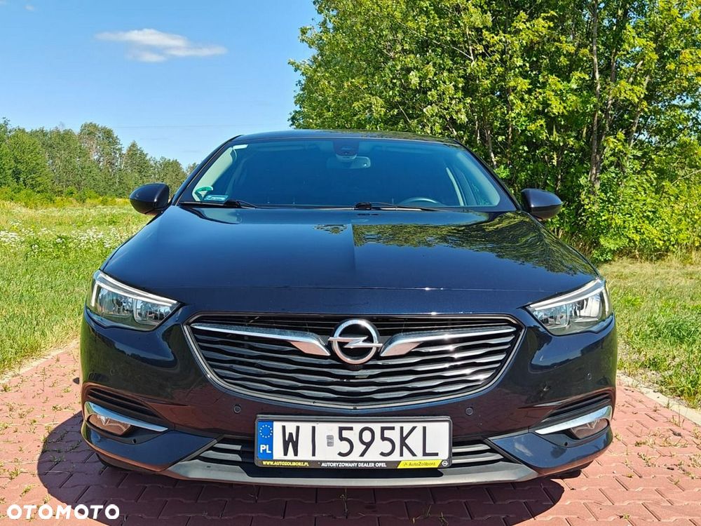 Opel Insignia - 8