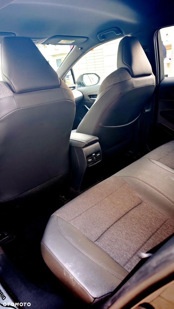 Toyota Corolla 1.8 Hybrid Comfort - 36