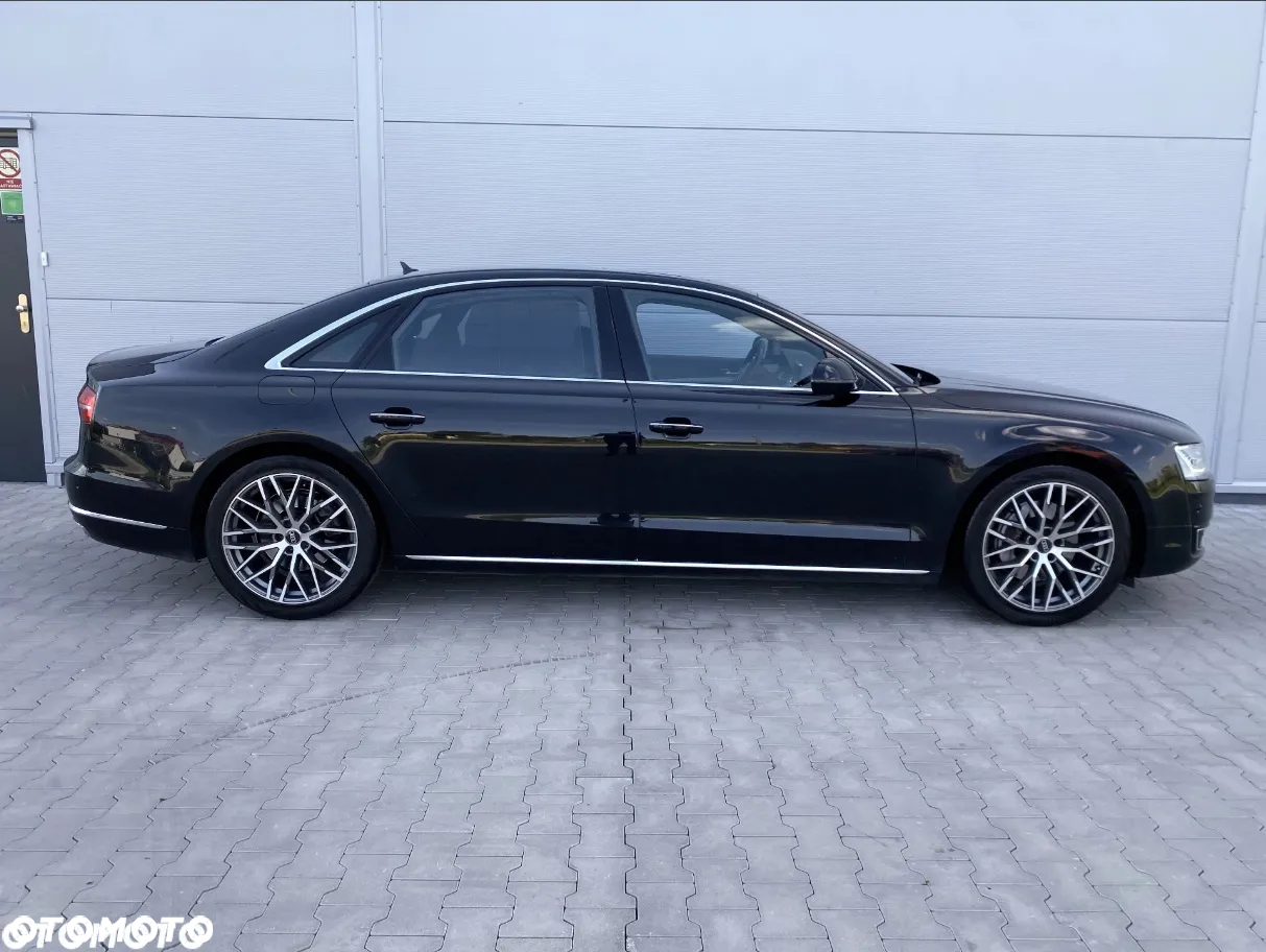 Audi A8 3.0 TDI DPF clean diesel quattro tiptronic Lang - 14