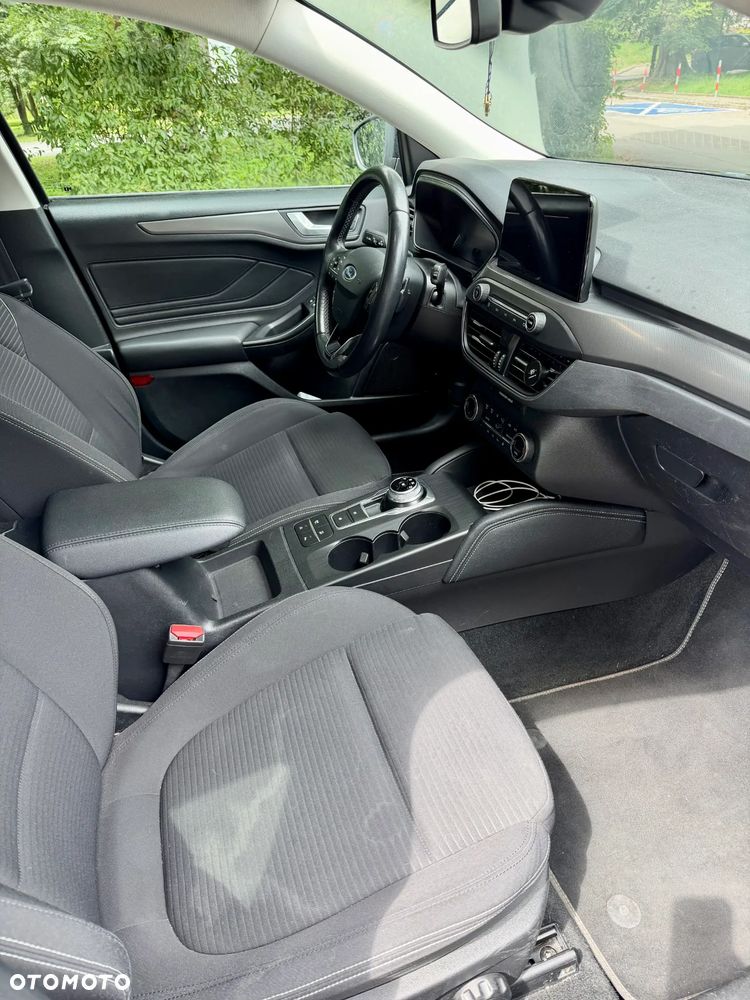 Ford Focus 1.5 EcoBoost Titanium Business - 6