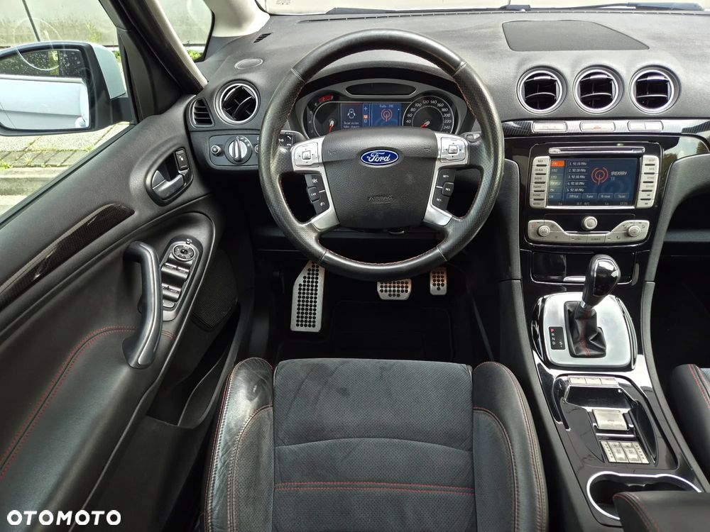Ford S-Max - 15