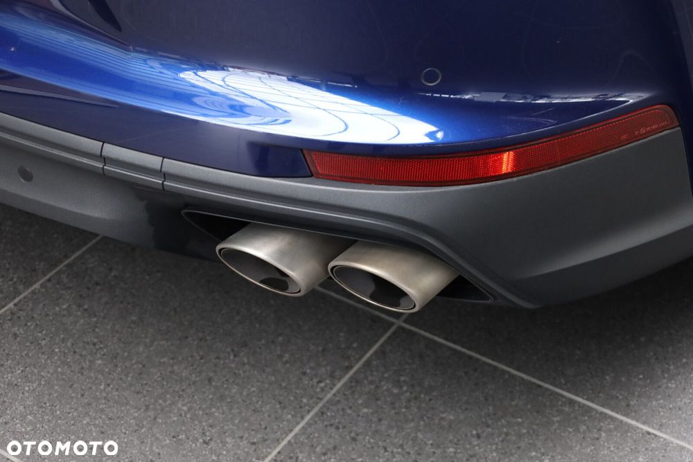Porsche Panamera 4 - 32