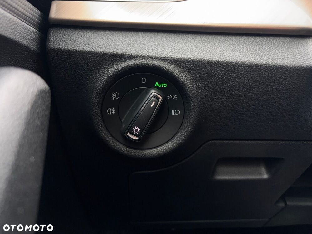 Skoda Scala 1.5 TSI Style DSG - 28