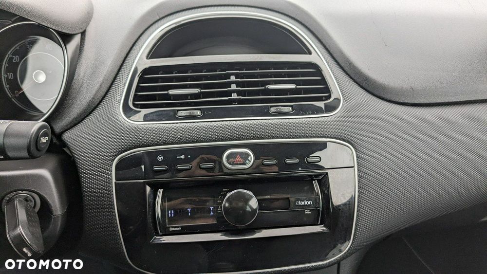 Fiat Punto Evo - 25