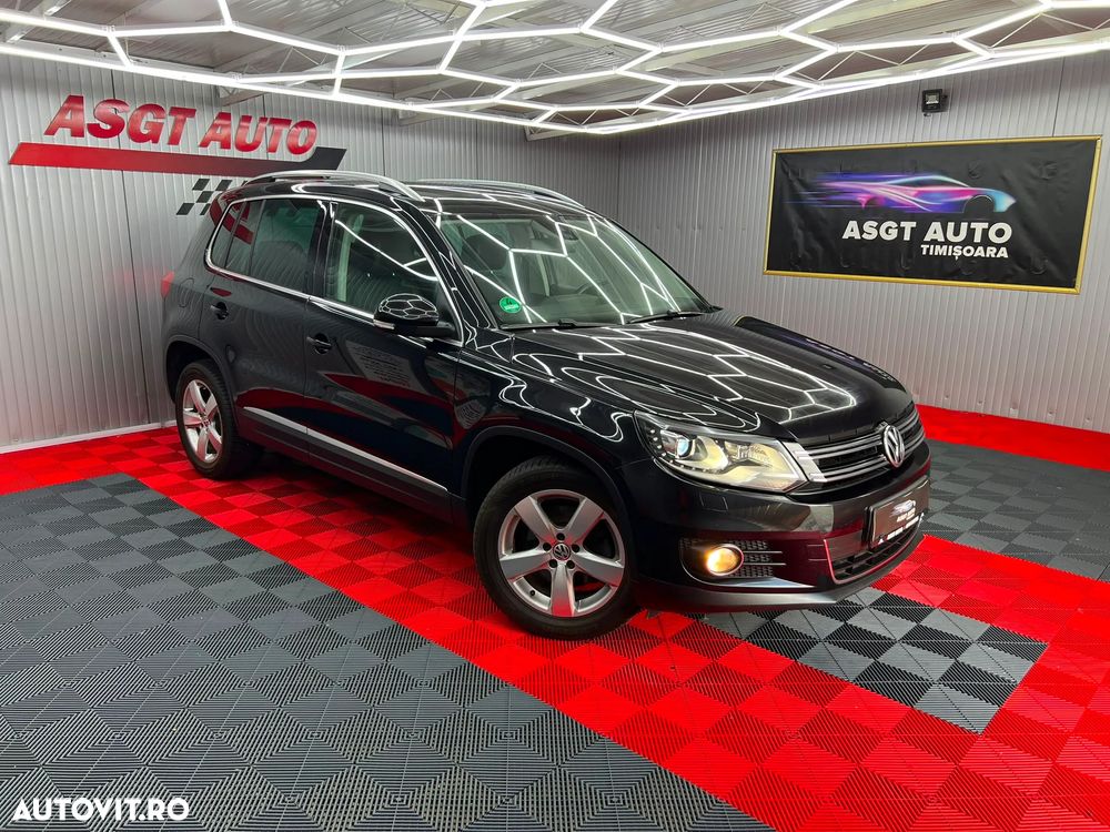 Volkswagen Tiguan 2.0 TDI 4Motion DSG Sport & Style - 4