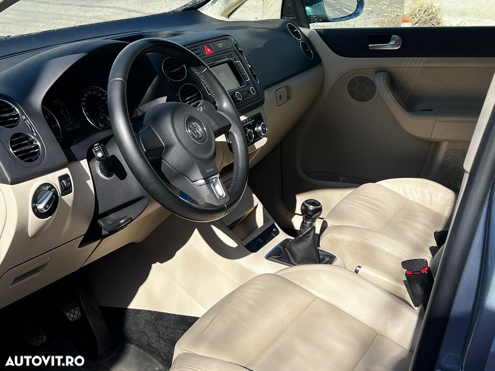 Volkswagen Golf Plus - 24