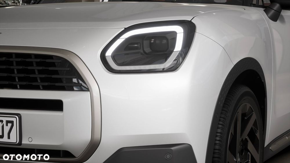 MINI Countryman C mHEV Linia Favoured - 7