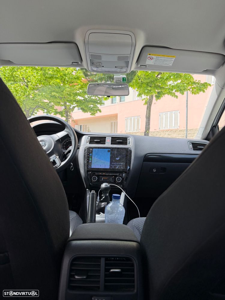 VW Jetta 1.2 TSi Comfortline - 7