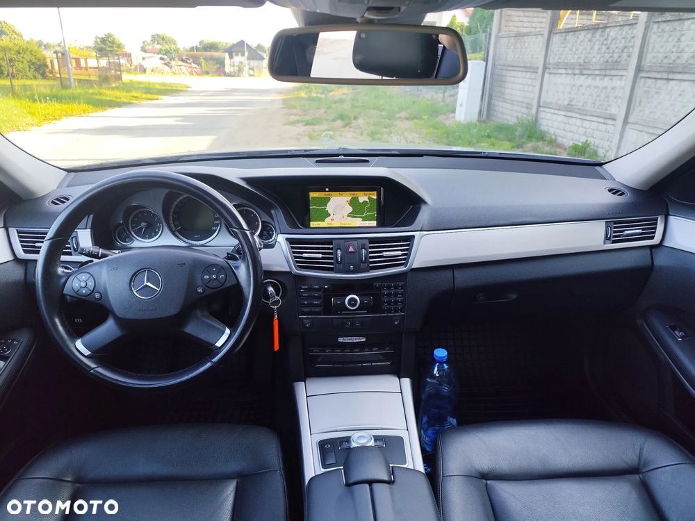 Mercedes-Benz Klasa E 350 CDI BlueEff Avantgarde - 5