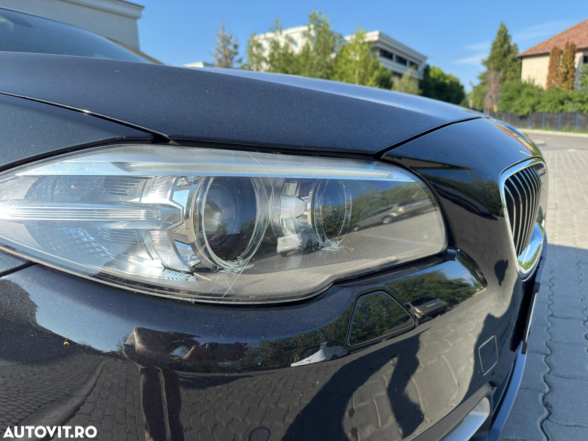 BMW Seria 5 520d Aut. Luxury Line - 7