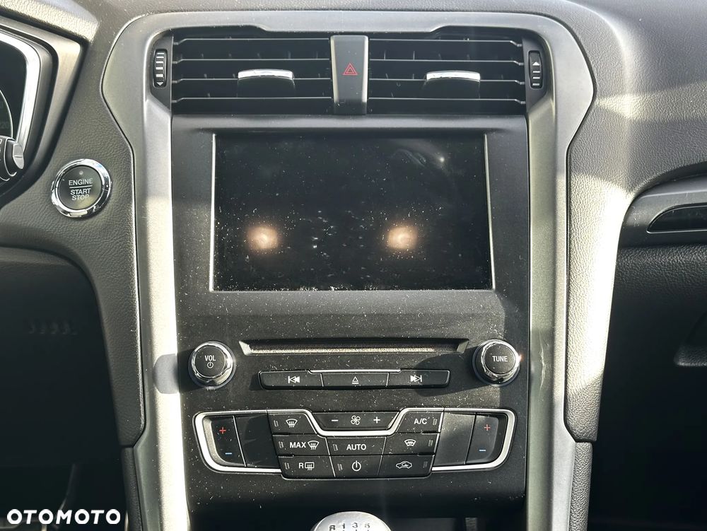 Ford Mondeo 1.5 EcoBoost ST-Line - 17