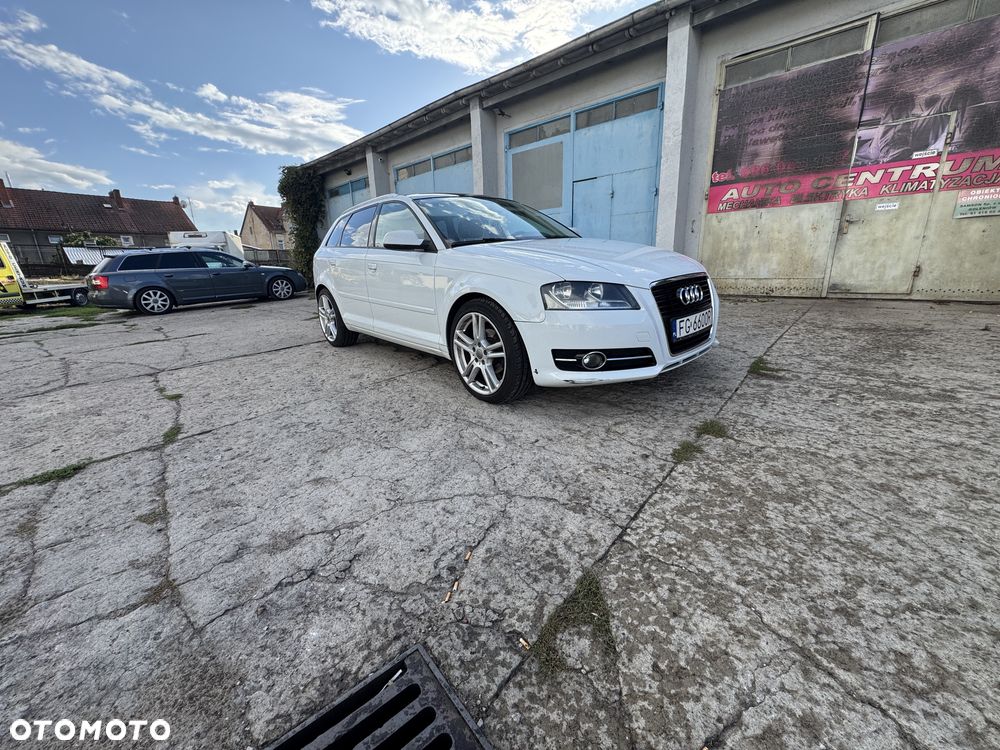 Audi A3 Sportback - 4