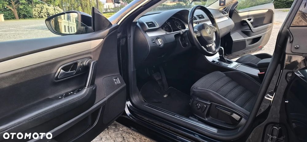 Volkswagen CC - 9