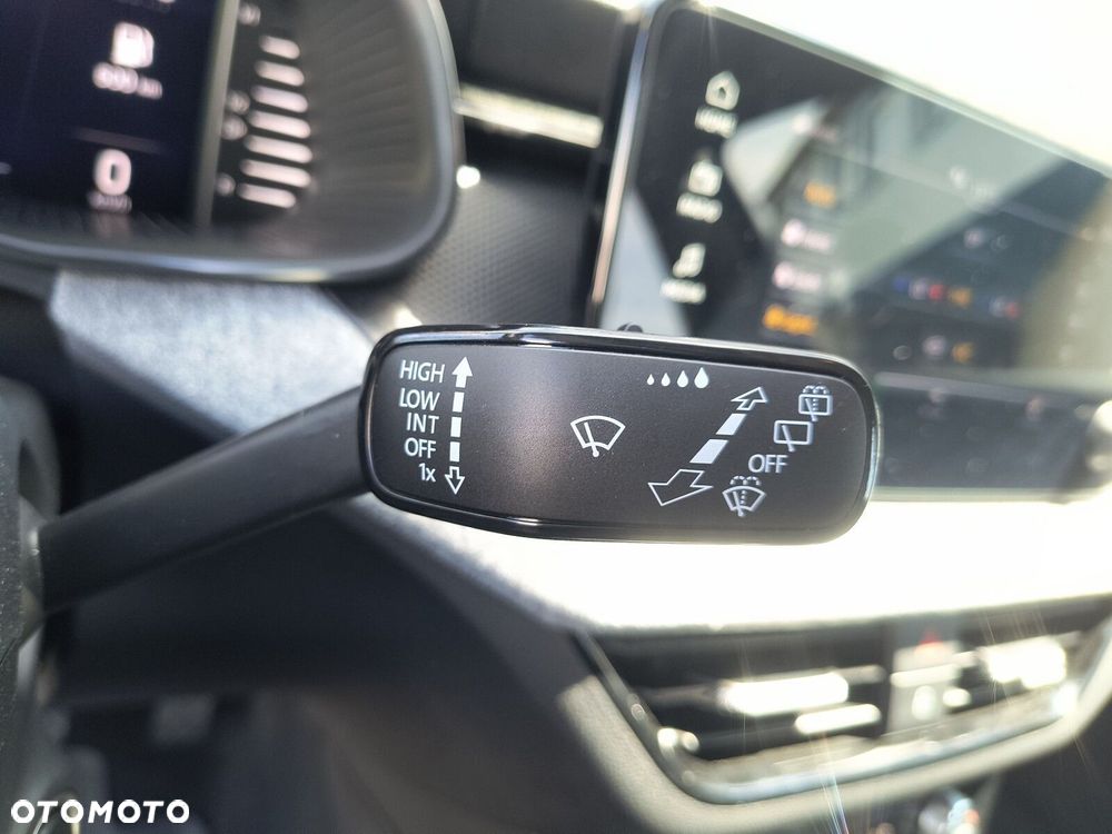 Skoda Kamiq 1.5 TSI Drive DSG - 32