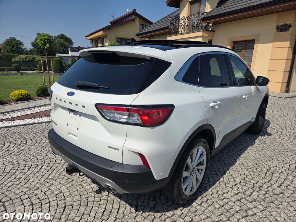Ford Kuga 2.0 EcoBoost 4x4 Titanium - 35