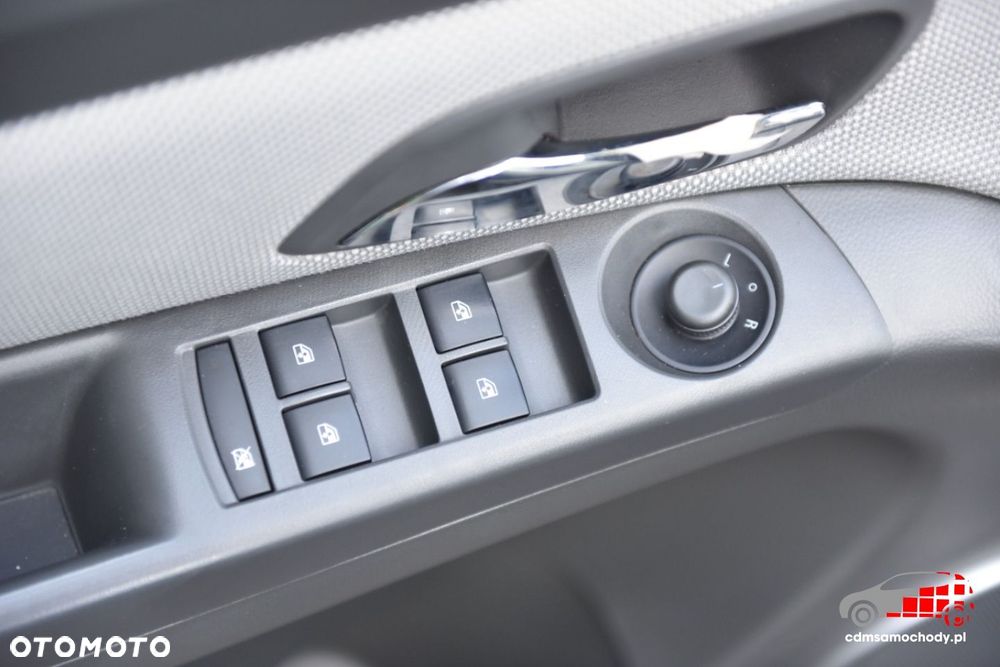 Chevrolet Cruze - 16