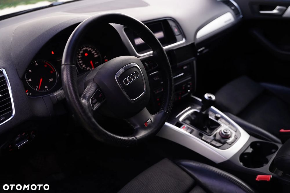 Audi Q5 2.0 TDI Quattro - 9