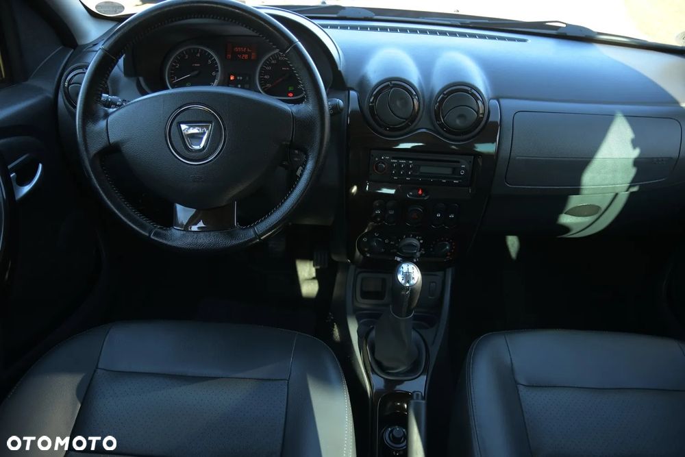 Dacia Duster 1.6 SL Aventure - 25