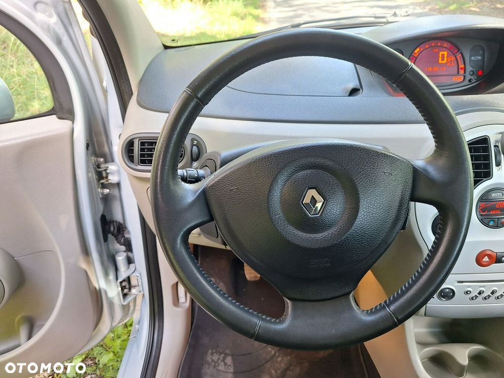 Renault Modus 1.6 16V ESP Dynamique - 11