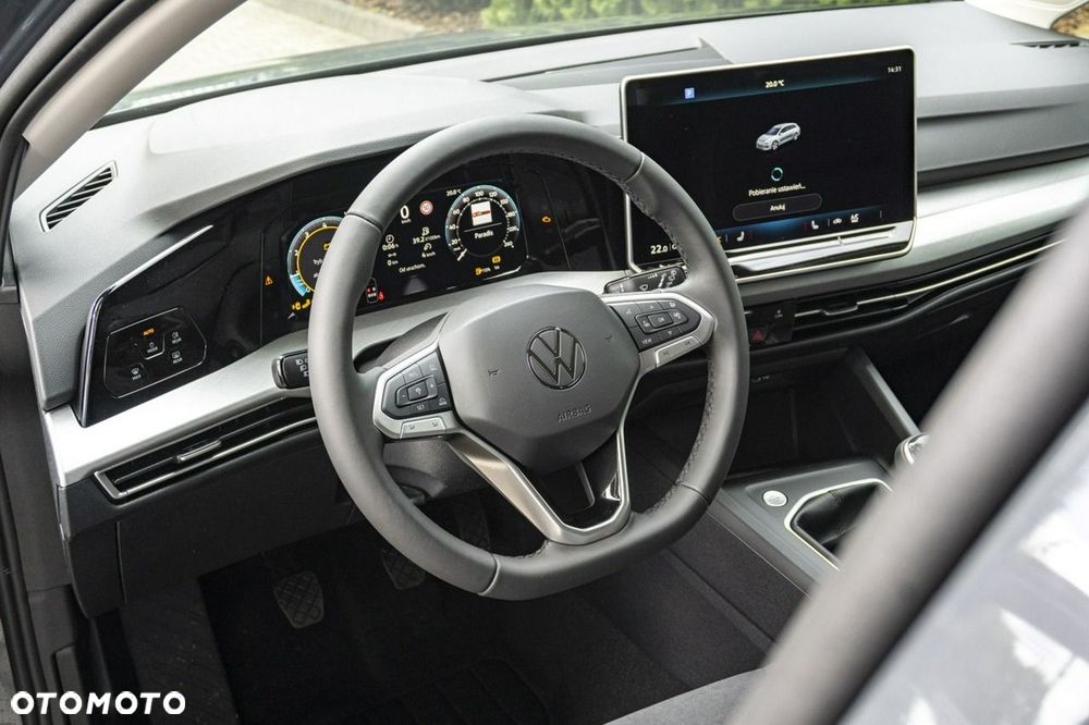 Volkswagen Golf - 12