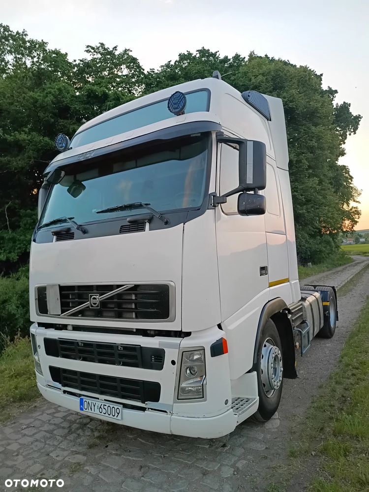 Volvo FH 440 STANDARD MANUAL LODÓWKA KLIMA - 17
