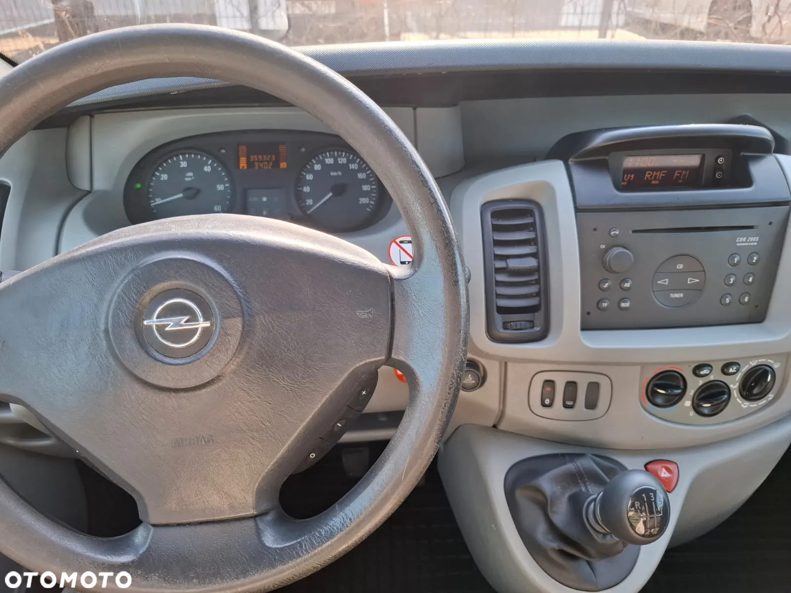 Opel Vivaro - 6