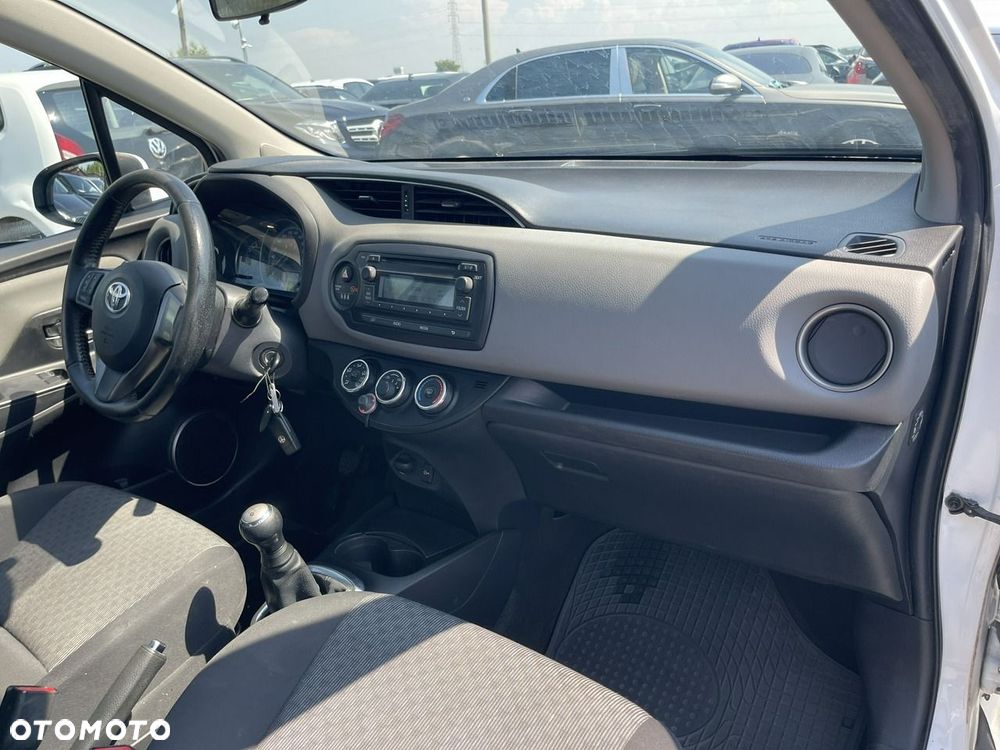 Toyota Yaris 1.0 Active - 8