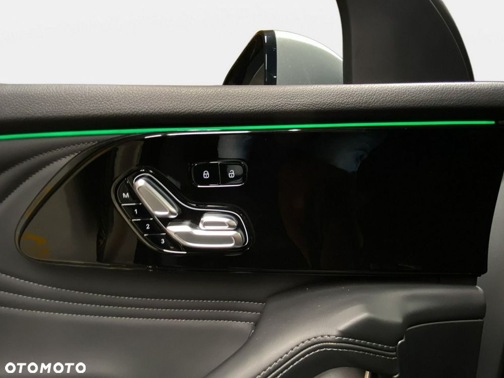Omoda 9 1.5 Super Hybrid Exclusive AWD - 36