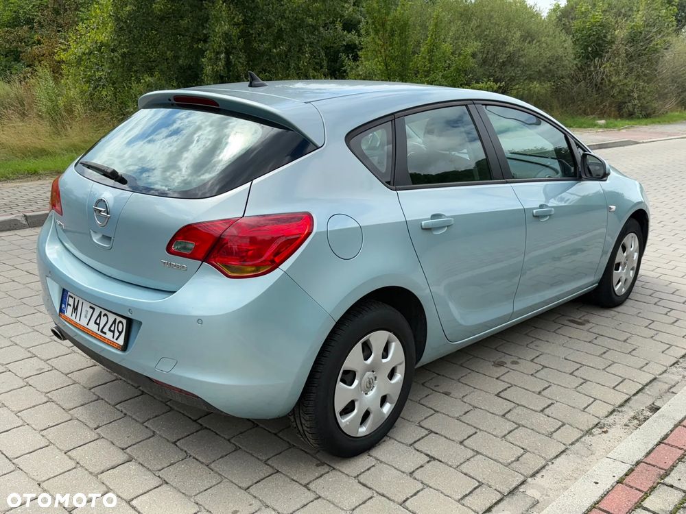Opel Astra 1.4 Turbo - 9